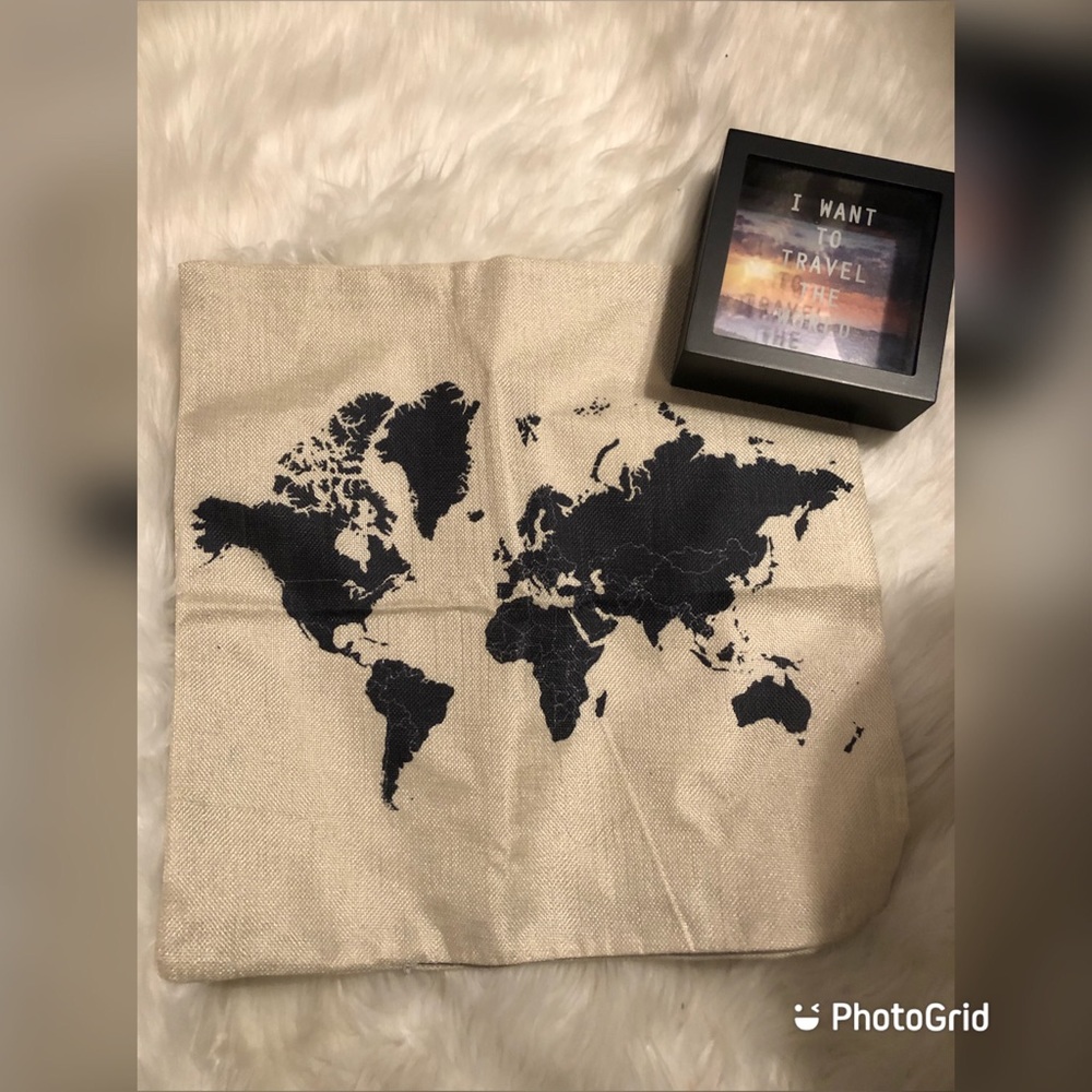 Nwot travel pillow case and piggy bank